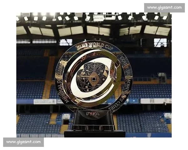 孙杨忆皇马世俱杯：白衣军团点燃童年足球梦